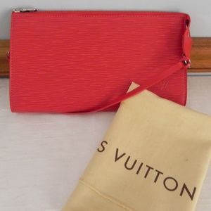 Louis Vuitton Epi pochette in rich red color